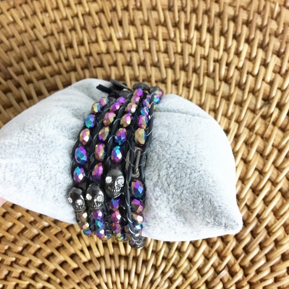 Iridescent Skull Wrap Around Bracelet Black - Picture 4 of 6